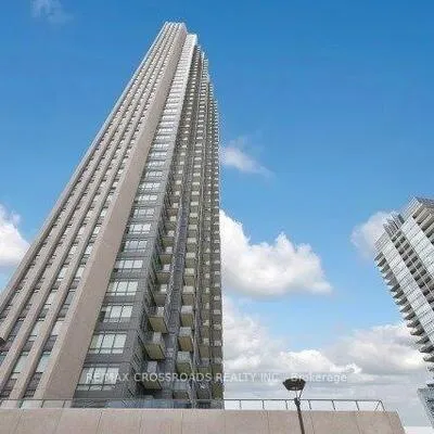 36,&nbsp;Park Lawn, Mimico, Toronto