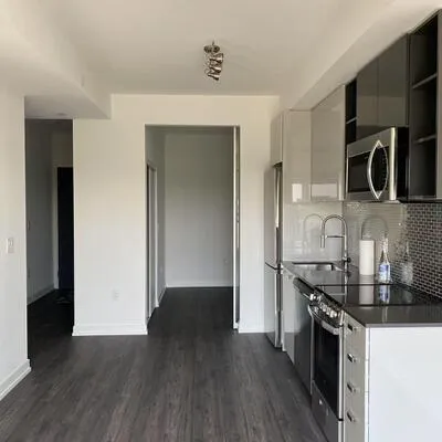10,&nbsp;De Boers, York University Heights, Toronto