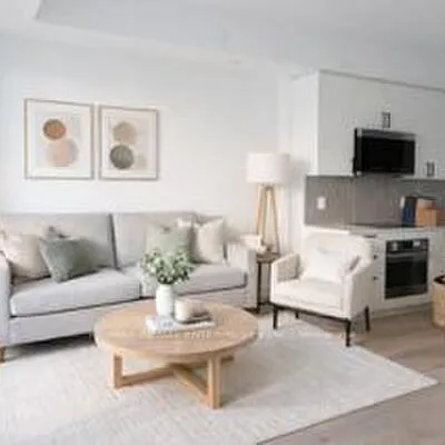 1660,&nbsp;Bloor, High Park North, Toronto