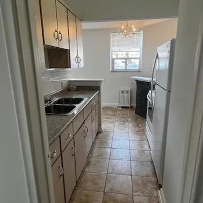1,&nbsp;Wandle, Downsview-Roding-CFB, Toronto