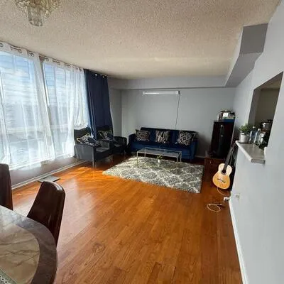 2901,&nbsp;kipling, Mount Olive-Silverstone-Jamestown, Toronto