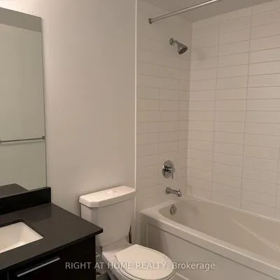 10,&nbsp;Park Lawn, Mimico, Toronto