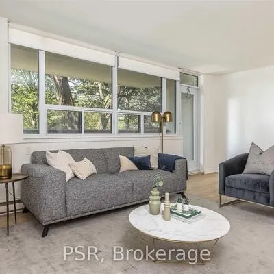 240,&nbsp;Markland, Markland Wood, Toronto