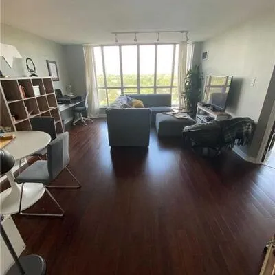 2285,&nbsp;Lake Shore, Mimico, Toronto
