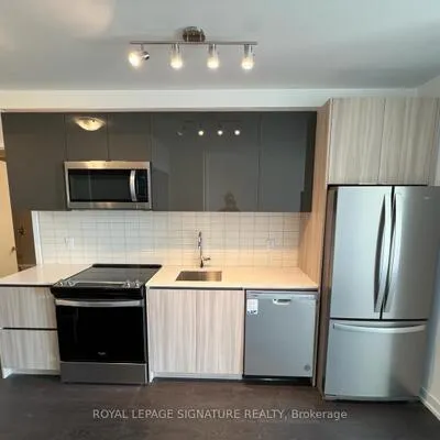 3100,&nbsp;Keele, Downsview-Roding-CFB, Toronto