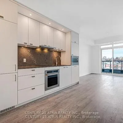 858,&nbsp;Dupont, Dovercourt-Wallace Emerson-Junction, Toronto