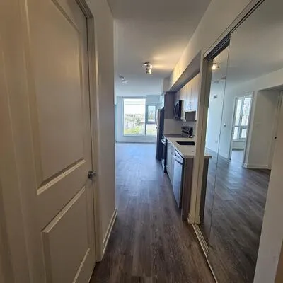 556,&nbsp;Marlee, Yorkdale-Glen Park, Toronto