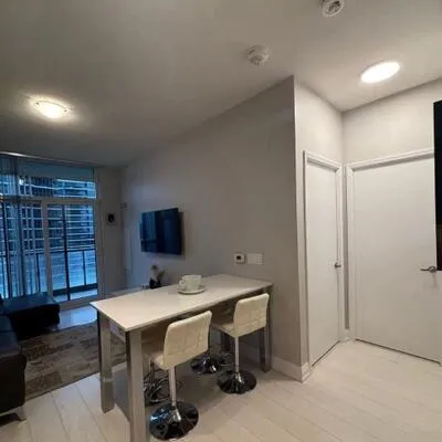 30,&nbsp;Gibbs, Islington-City Centre West, Toronto