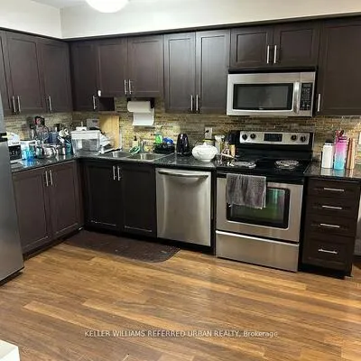 1,&nbsp;De Boers, York University Heights, Toronto