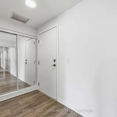 120,&nbsp;Canon Jackson, Beechborough-Greenbrook, Toronto