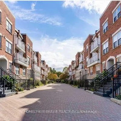 37,&nbsp;Four Winds, York University Heights, Toronto