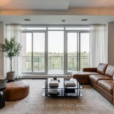 30,&nbsp;Old Mill, Kingsway South, Toronto