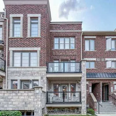 100,&nbsp;Parrotta, Humberlea-Pelmo Park W5, Toronto