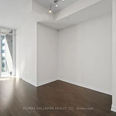 90,&nbsp;Park Lawn, Mimico, Toronto