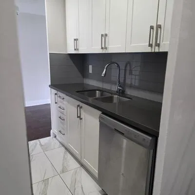 1305,&nbsp;Wilson, Downsview-Roding-CFB, Toronto