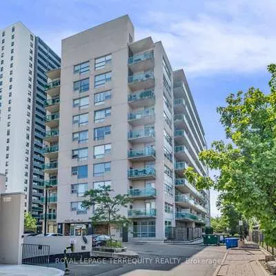 2464,&nbsp;Weston, Weston, Toronto