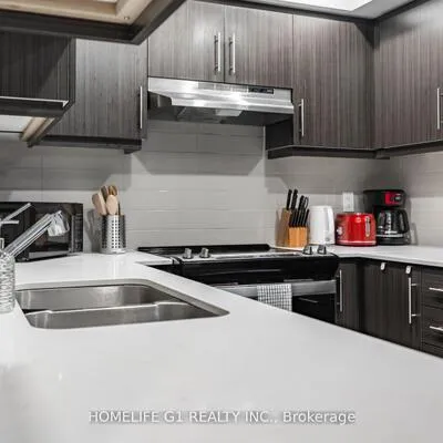 5,&nbsp;William Jackson, New Toronto, Toronto