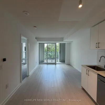 4010,&nbsp;Eglinton, Humber Heights, Toronto