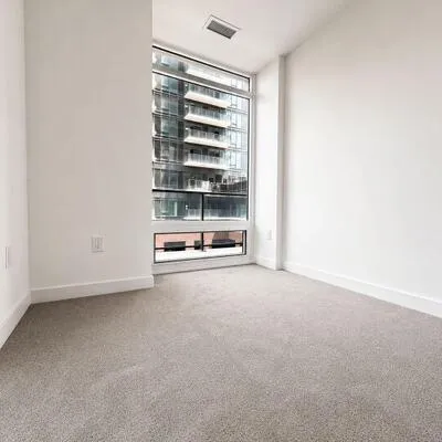 4010,&nbsp;Eglinton, Humber Heights, Toronto