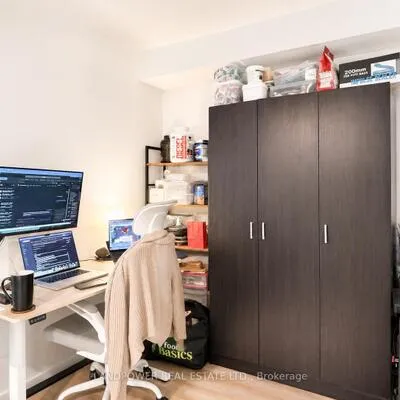 10,&nbsp;Wilby, Weston, Toronto