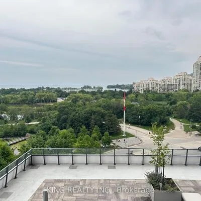 20,&nbsp;Shore Breeze, Mimico, Toronto
