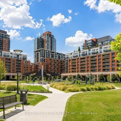 830,&nbsp;Lawrence, Yorkdale-Glen Park, Toronto