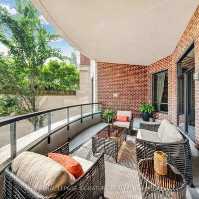 25,&nbsp;Earlington, Kingsway South, Toronto