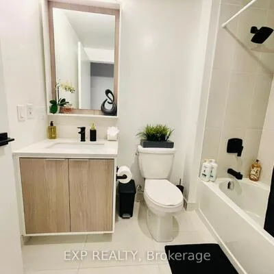 36,&nbsp;Zorra, Islington-City Centre West, Toronto