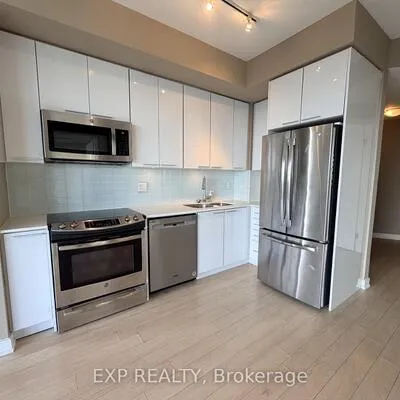 10,&nbsp;Park Lawn, Mimico, Toronto