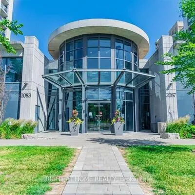 2087,&nbsp;Lake Shore, Mimico, Toronto