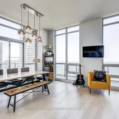 2200,&nbsp;Lake Shore, Mimico, Toronto