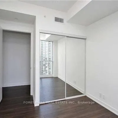 10,&nbsp;Park Lawn, Mimico, Toronto