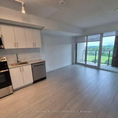 4010,&nbsp;Eglinton, Humber Heights, Toronto