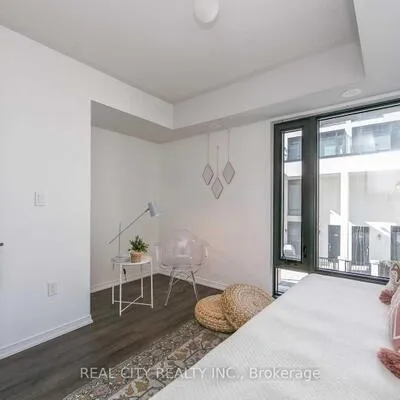 142,&nbsp;Widdicombe Hill, Willowridge-Martingrove-Richview, Toronto