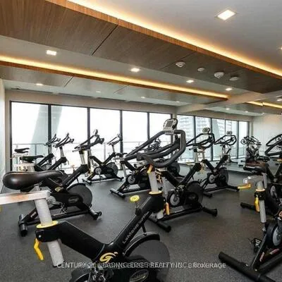 30,&nbsp;Shore Breeze, Mimico, Toronto