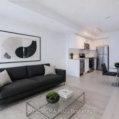 4010,&nbsp;Eglinton, Humber Heights, Toronto