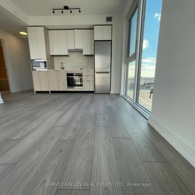 1007,&nbsp;The Queensway, Islington-City Centre West, Toronto