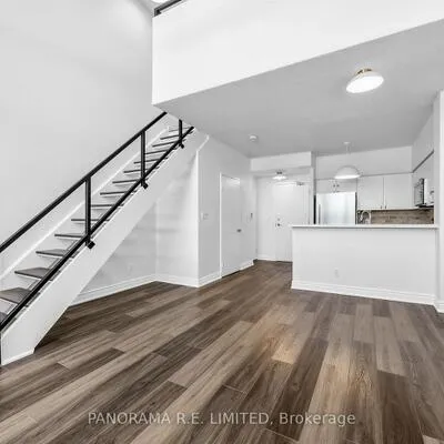 200,&nbsp;Manitoba, Mimico, Toronto