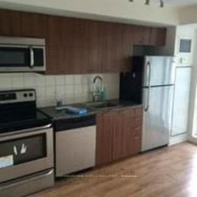 20,&nbsp;Joe Shuster, South Parkdale, Toronto