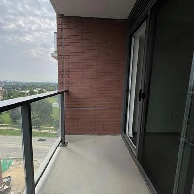 4010,&nbsp;Eglinton, Humber Heights, Toronto