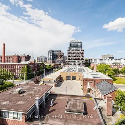 20,&nbsp;Joe Shuster, South Parkdale, Toronto
