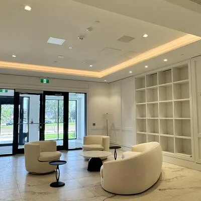 4010,&nbsp;Eglinton, Humber Heights, Toronto