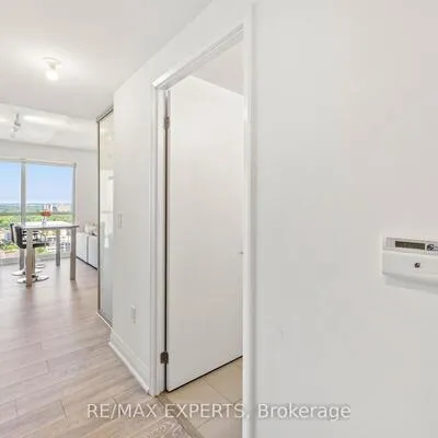 30,&nbsp;Gibbs, Islington-City Centre West, Toronto