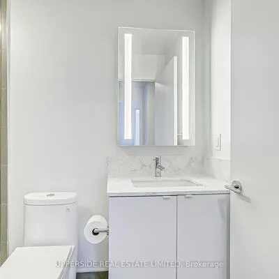 270,&nbsp;Dufferin, South Parkdale, Toronto