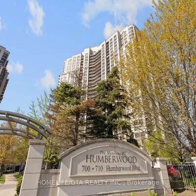 700,&nbsp;Humberwood, West Humber-Clairville, Toronto