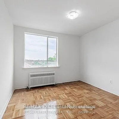 2515,&nbsp;Eglinton, Keelesdale-Eglinton West, Toronto
