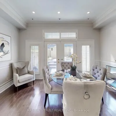 260,&nbsp;Russell Hill, Casa Loma, Toronto