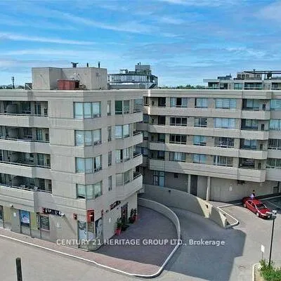 555,&nbsp;Wilson Heights, Clanton Park, Toronto