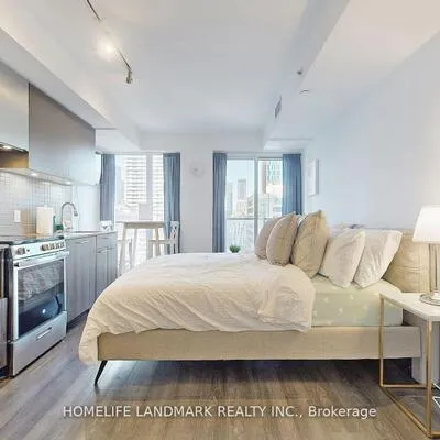 251,&nbsp;Jarvis, Church-Yonge Corridor, Toronto