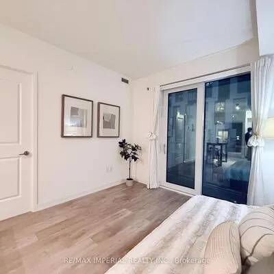 100,&nbsp;Dalhousie, Church-Yonge Corridor, Toronto